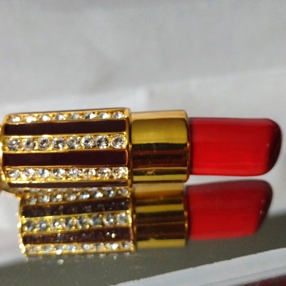 HENRI BENDEL Iconic Retired Enamel Crystal💄🗝️⛓️ Exclusive  Stormtreasures NWT - Picture 7 of 7